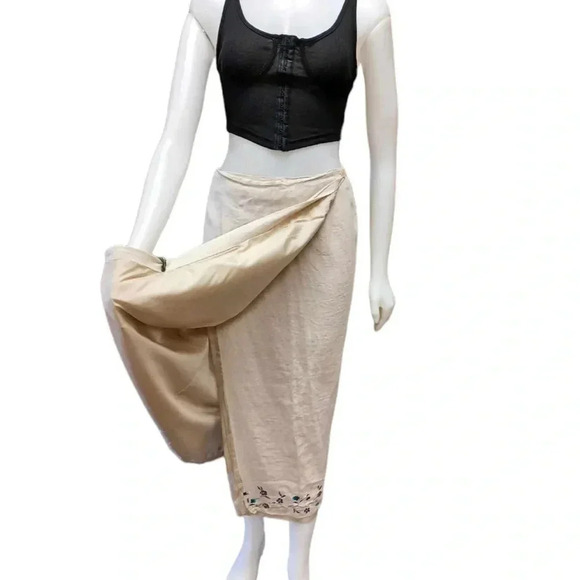 Talbots 100% Linen Embroidered Oatmeal  Maxi Wrap Skirt Size 10 - Picture 2 of 9